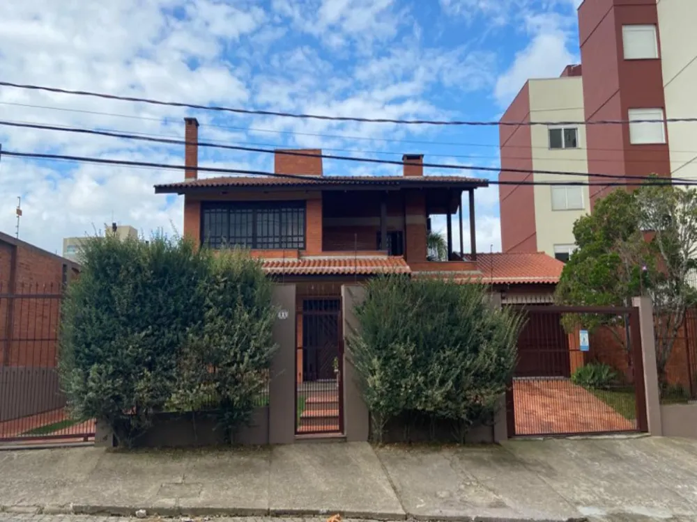 Casa, 5 quartos, 261 m² - Foto 2