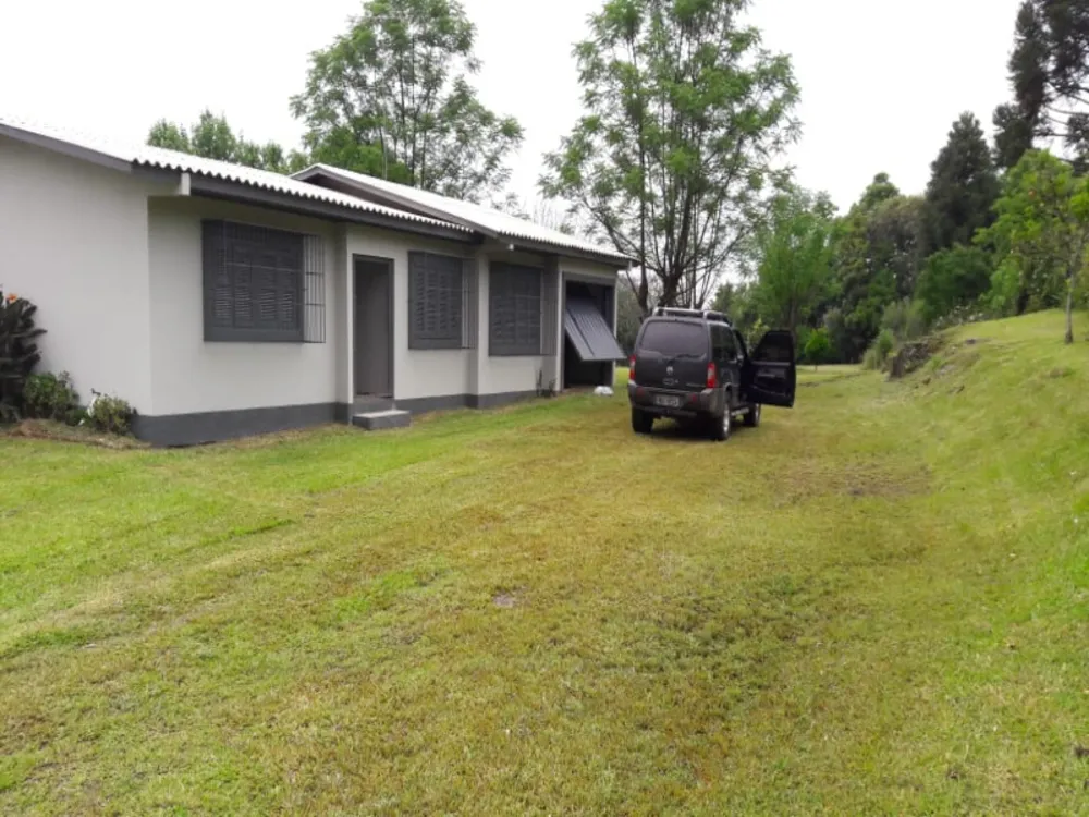 Chácara, 3 quartos, 3300 m² - Foto 2