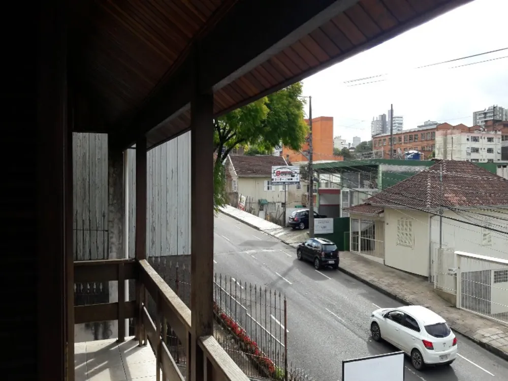 Casa, 6 quartos, 270 m² - Foto 1