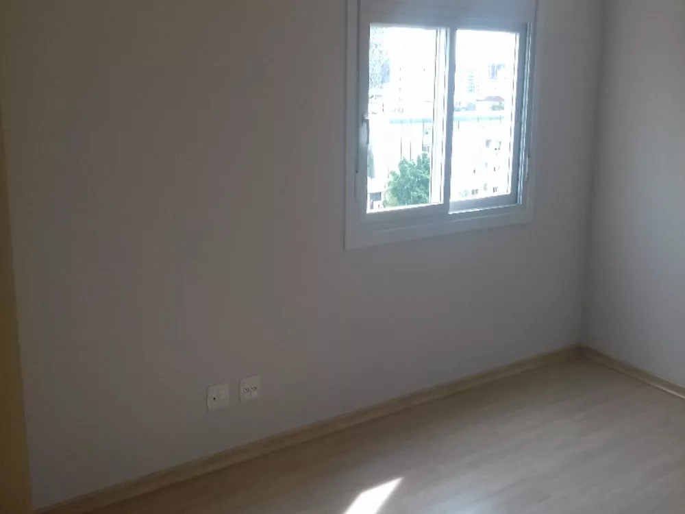 Apartamento à venda com 1 quarto, 60m² - Foto 4