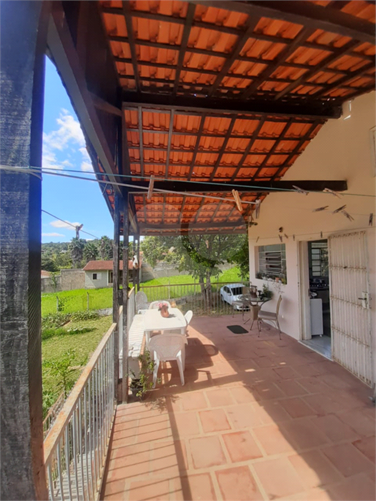 Chácara à venda com 3 quartos, 181m² - Foto 8