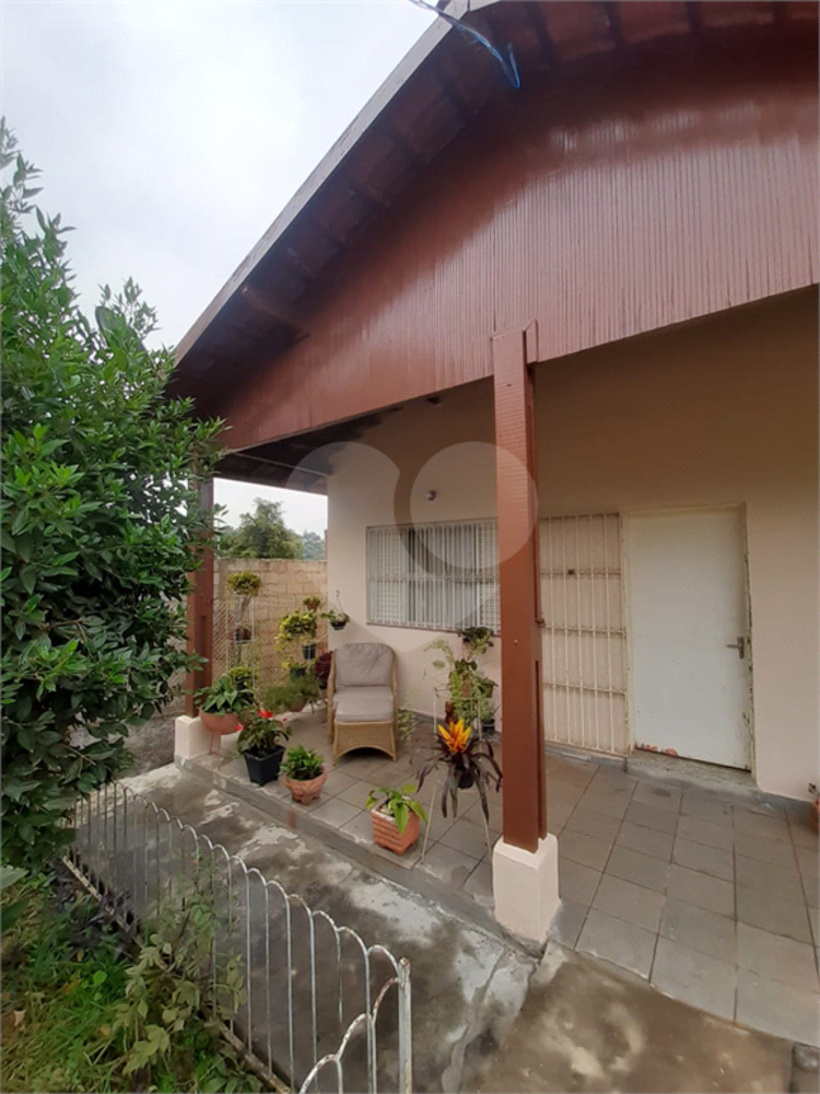 Chácara à venda com 3 quartos, 181m² - Foto 4