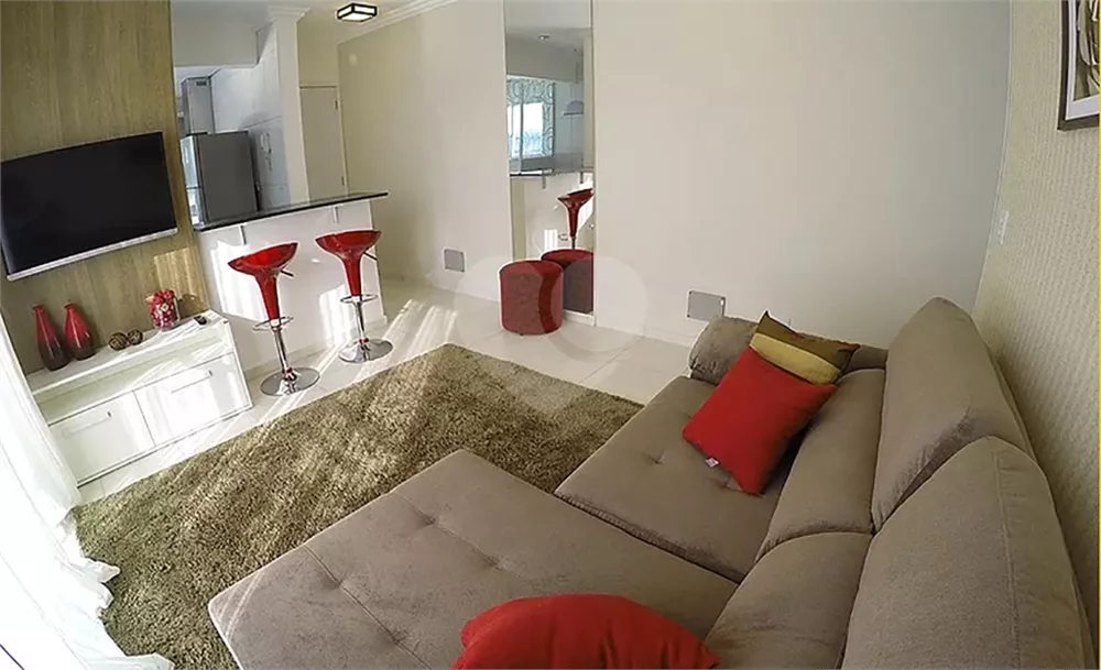 Apartamento à venda com 2 quartos, 66m² - Foto 4