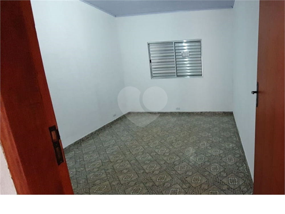 Casa à venda com 2 quartos, 105m² - Foto 13