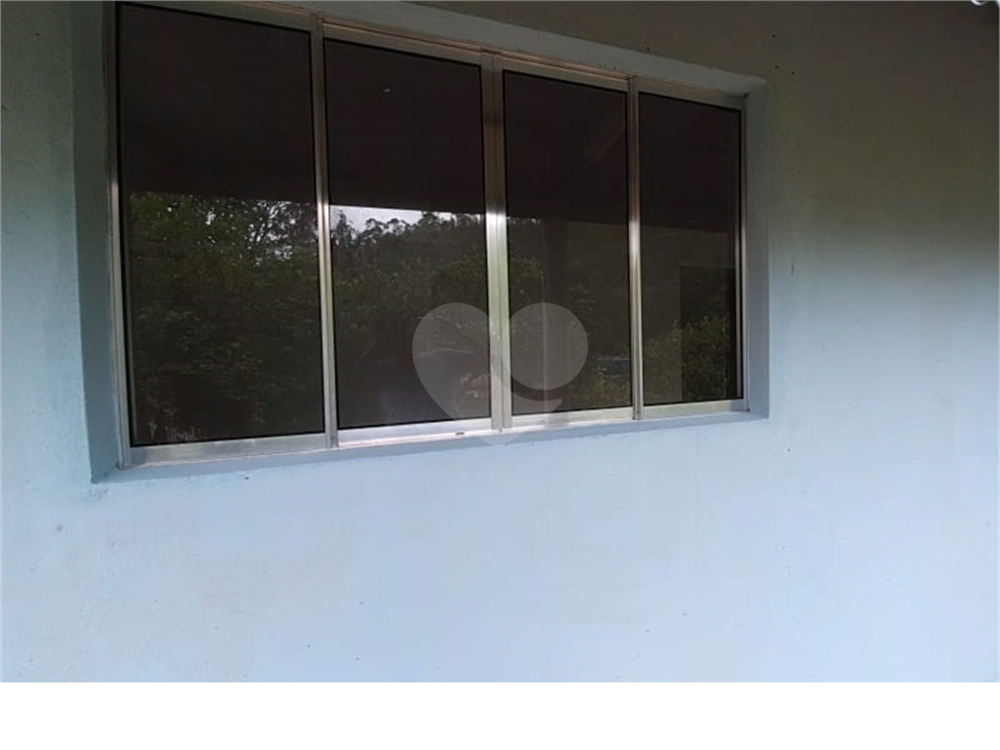 Casa à venda com 2 quartos, 105m² - Foto 2