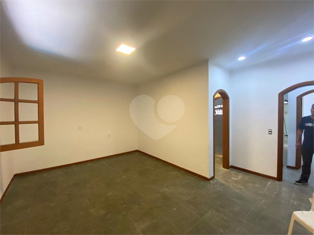 Casa, 4 quartos, 360 m² - Foto 6