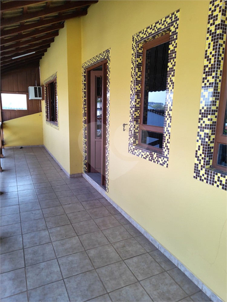 Casa, 4 quartos, 227 m² - Foto 2