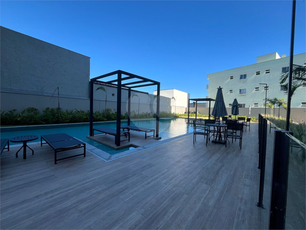 Apartamento à venda com 2 quartos, 68m² - Foto 2
