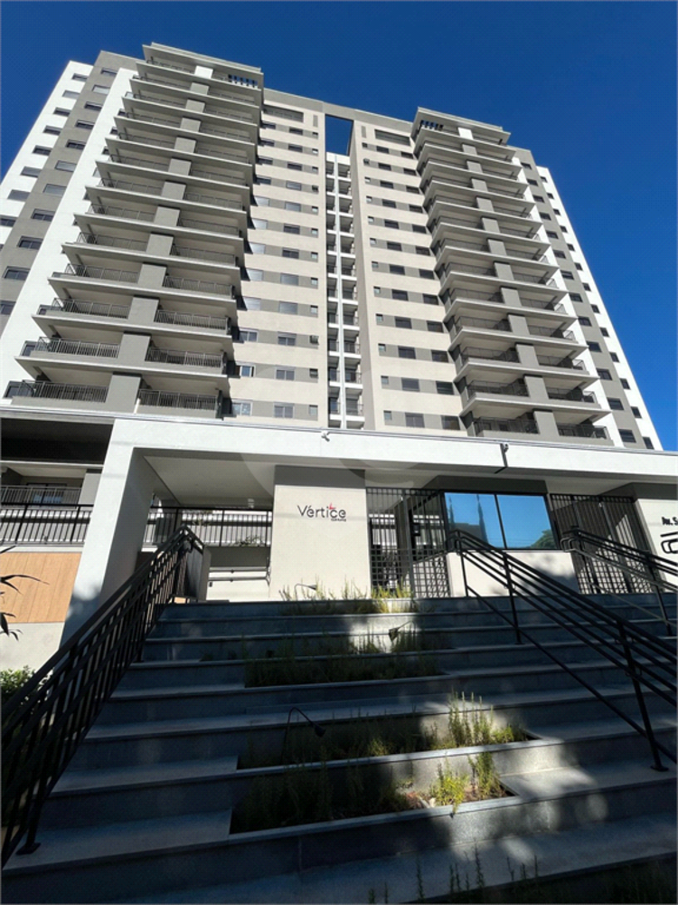 Apartamento à venda com 2 quartos, 68m² - Foto 6