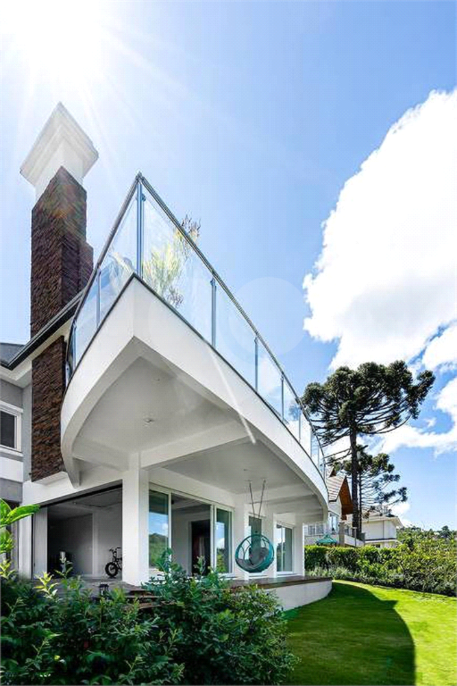 Casa de Condomínio à venda com 3 quartos, 400m² - Foto 2