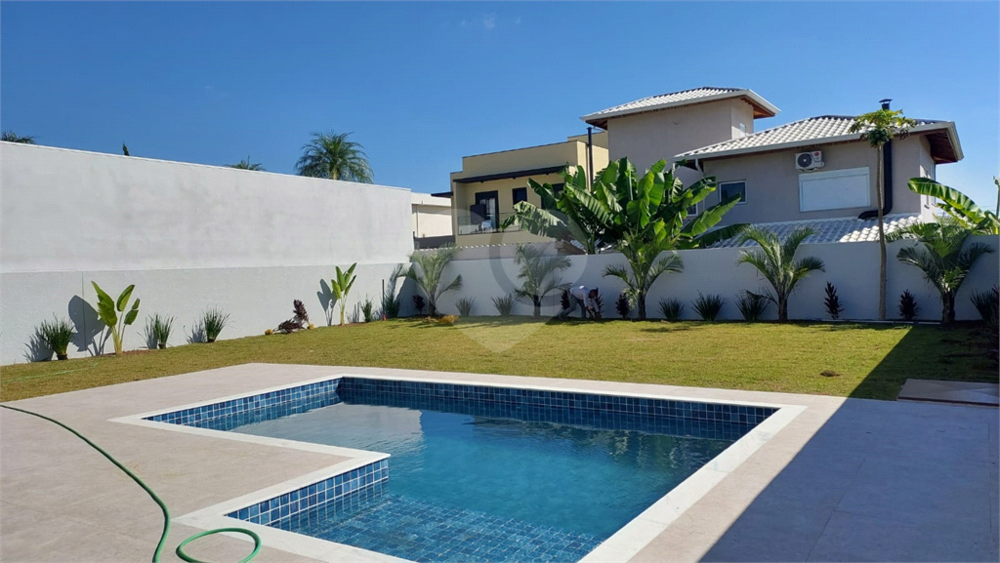 Casa de Condomínio à venda com 3 quartos, 220m² - Foto 5