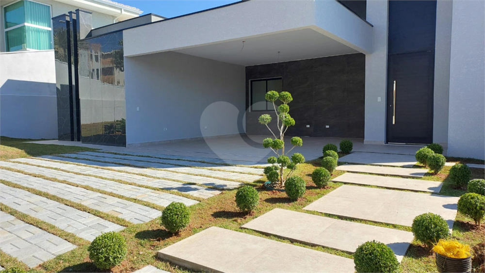 Casa de Condomínio à venda com 3 quartos, 220m² - Foto 4