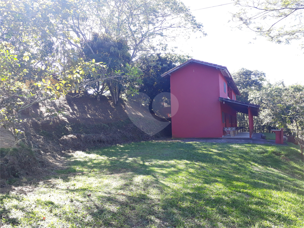 Chácara à venda com 9 quartos, 800m² - Foto 3