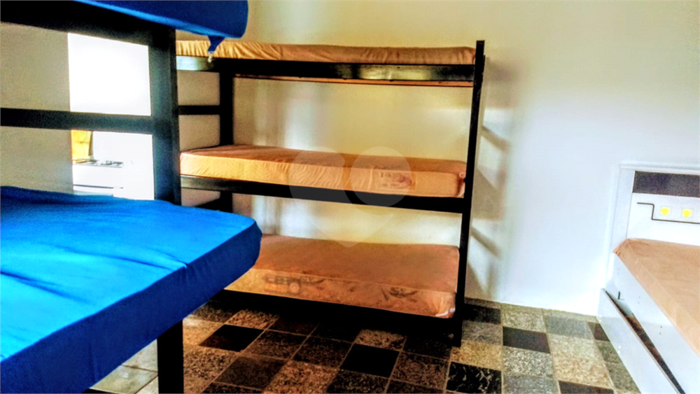 Chácara para alugar com 5 quartos, 317m² - Foto 4