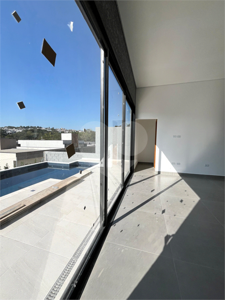 Casa de Condomínio à venda com 3 quartos, 248m² - Foto 4