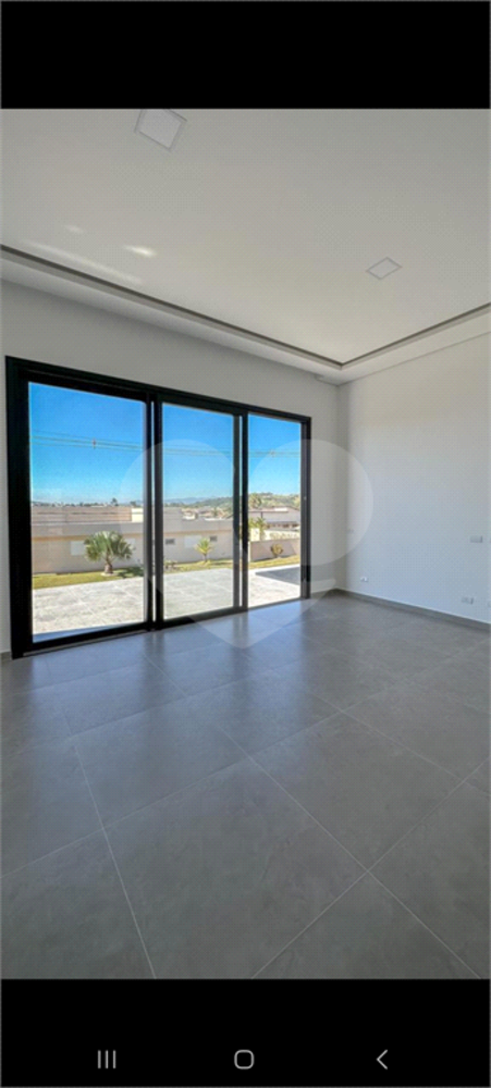 Casa de Condomínio à venda com 3 quartos, 261m² - Foto 2