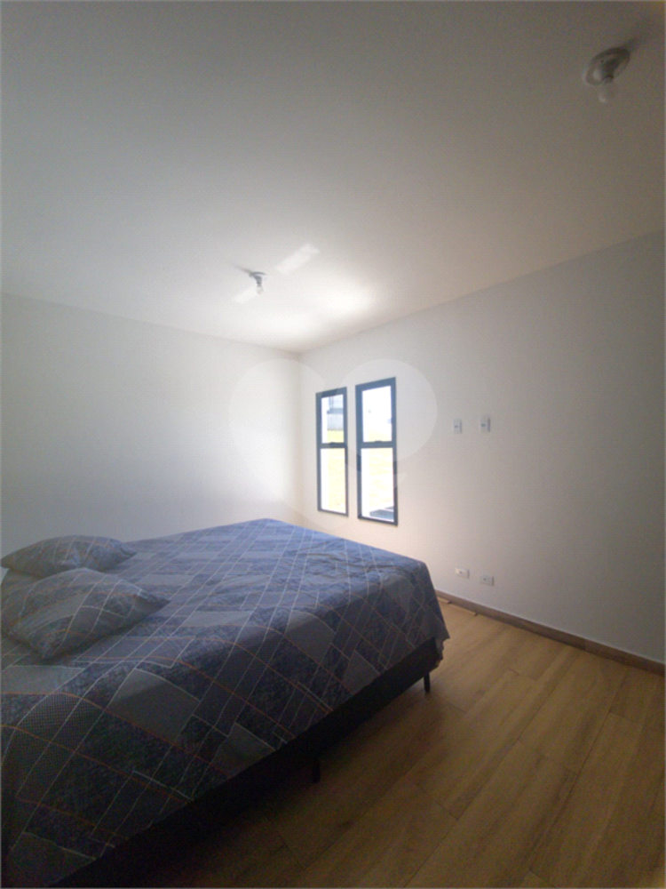 Casa de Condomínio à venda com 4 quartos, 224m² - Foto 8