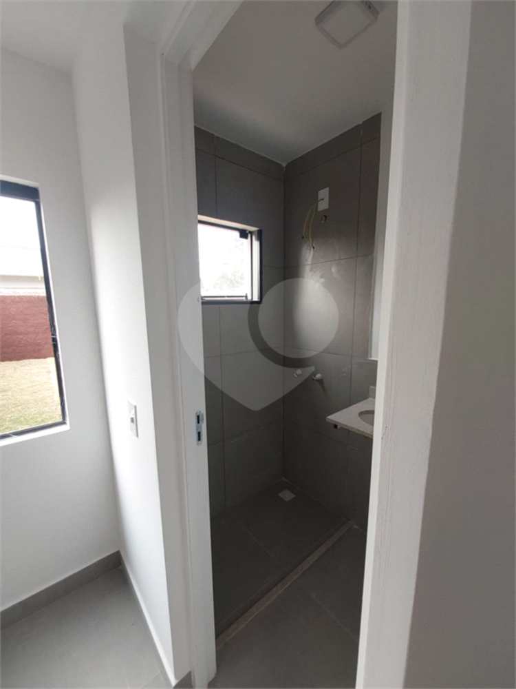 Casa à venda com 3 quartos, 70m² - Foto 3