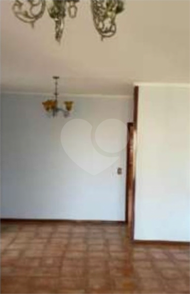 Sobrado para alugar com 3 quartos, 221m² - Foto 2