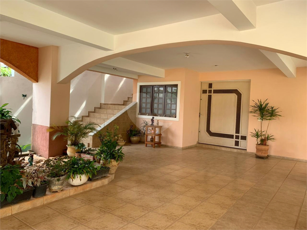 Casa à venda com 3 quartos, 538m² - Foto 9