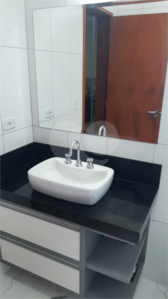 Casa à venda com 2 quartos, 80m² - Foto 15