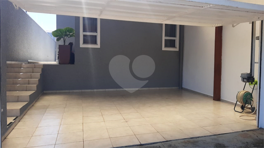 Casa à venda com 2 quartos, 80m² - Foto 5