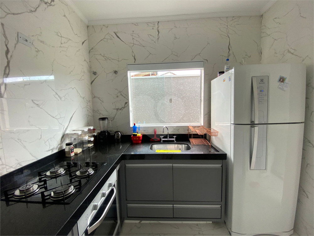 Casa à venda com 2 quartos, 80m² - Foto 6