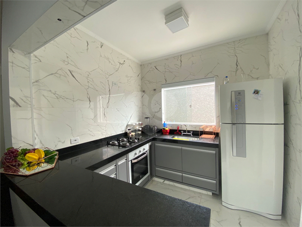 Casa à venda com 2 quartos, 80m² - Foto 7