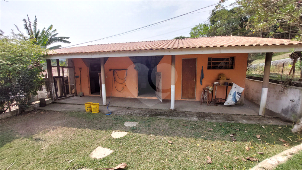Sítio à venda com 2 quartos, 400m² - Foto 4