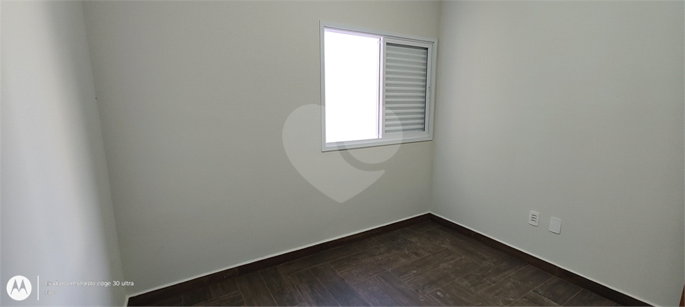 Casa à venda com 3 quartos, 120m² - Foto 3