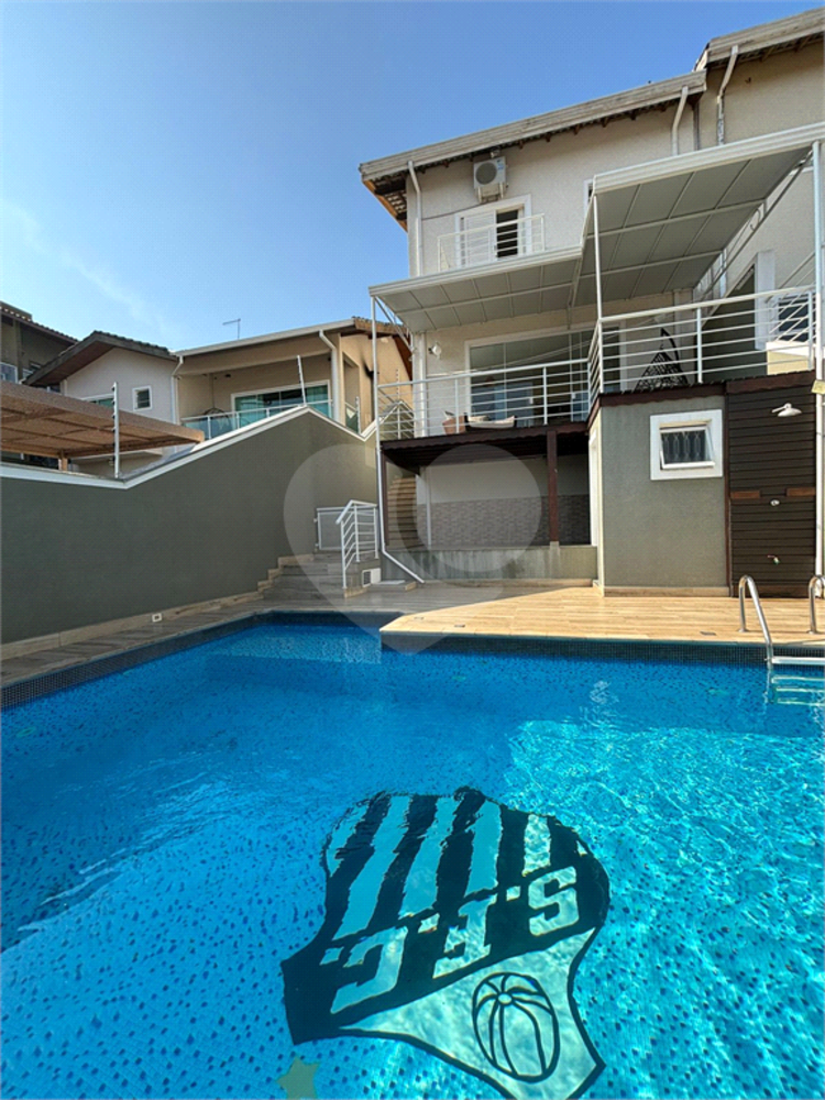 Casa, 3 quartos, 237 m² - Foto 49