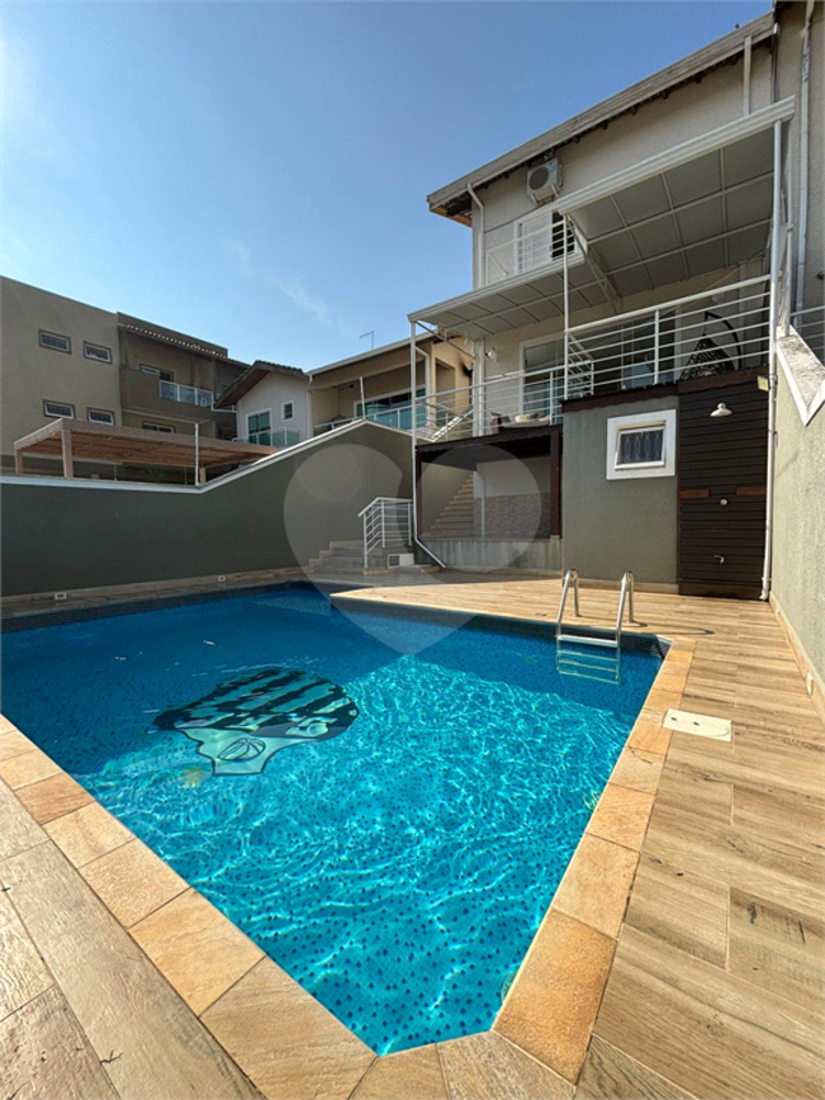 Casa, 3 quartos, 237 m² - Foto 48