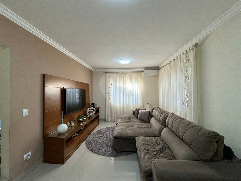 Casa, 3 quartos, 237 m² - Foto 8