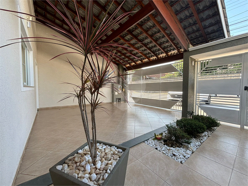 Casa, 3 quartos, 237 m² - Foto 3