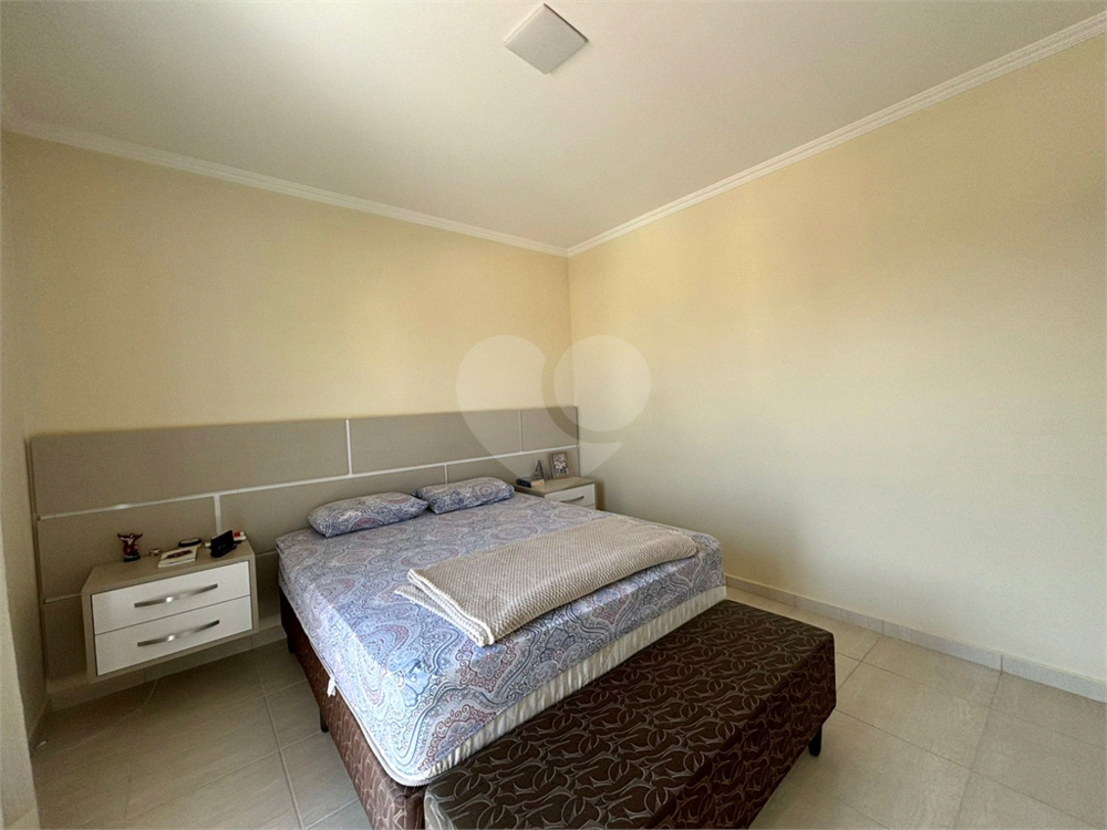 Casa, 3 quartos, 237 m² - Foto 20