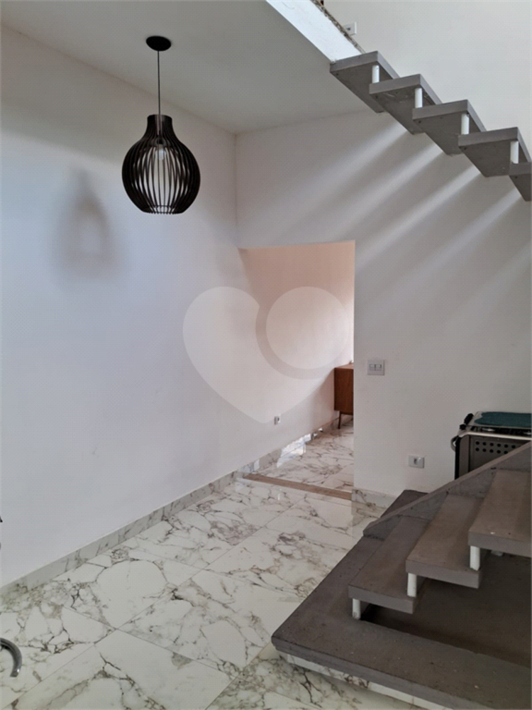 Sobrado à venda com 2 quartos, 146m² - Foto 3