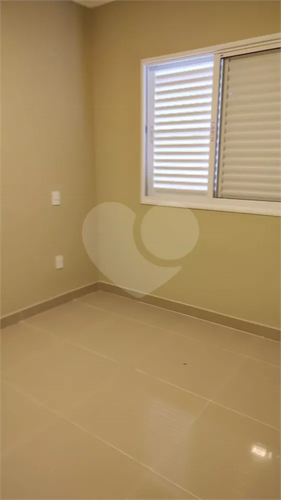 Casa à venda com 3 quartos, 130m² - Foto 4