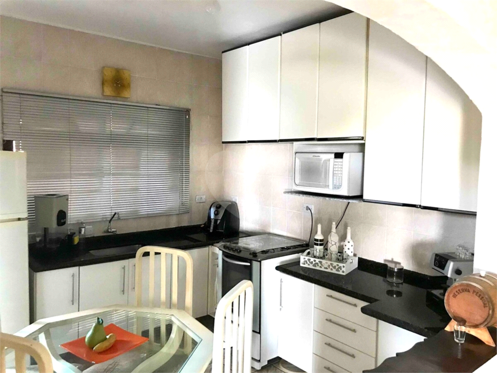 Casa de Condomínio à venda com 3 quartos, 250m² - Foto 7