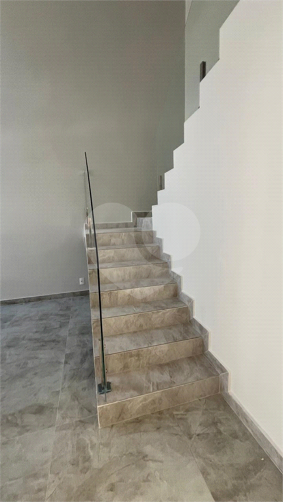 Casa de Condomínio à venda e aluguel com 3 quartos, 173m² - Foto 2
