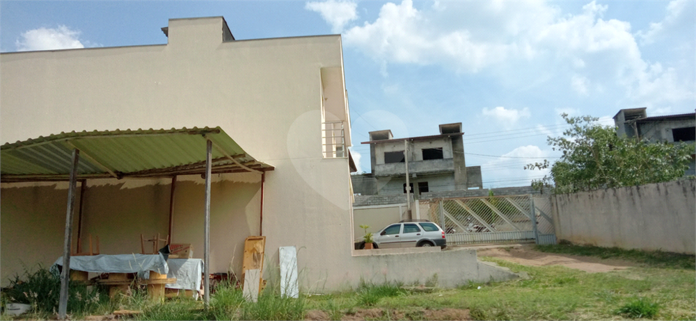 Sobrado à venda com 4 quartos, 195m² - Foto 3