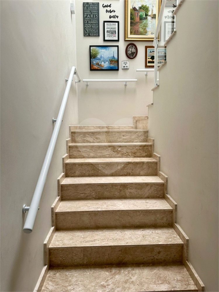 Casa à venda com 4 quartos, 245m² - Foto 5