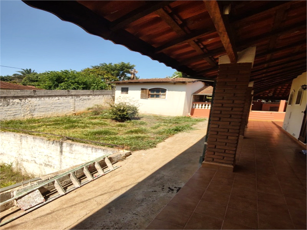 Chácara à venda com 5 quartos, 353m² - Foto 12