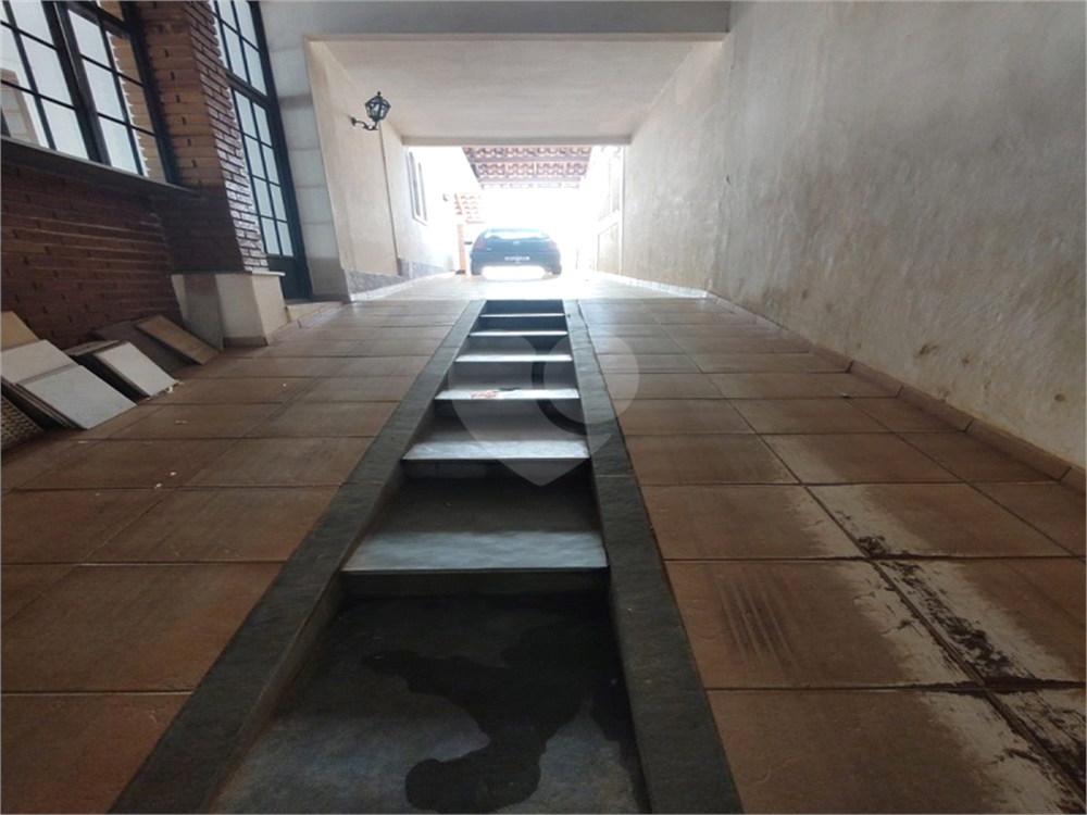 Chácara à venda com 5 quartos, 353m² - Foto 9