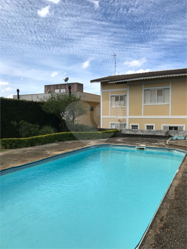 Casa à venda com 5 quartos, 330m² - Foto 18