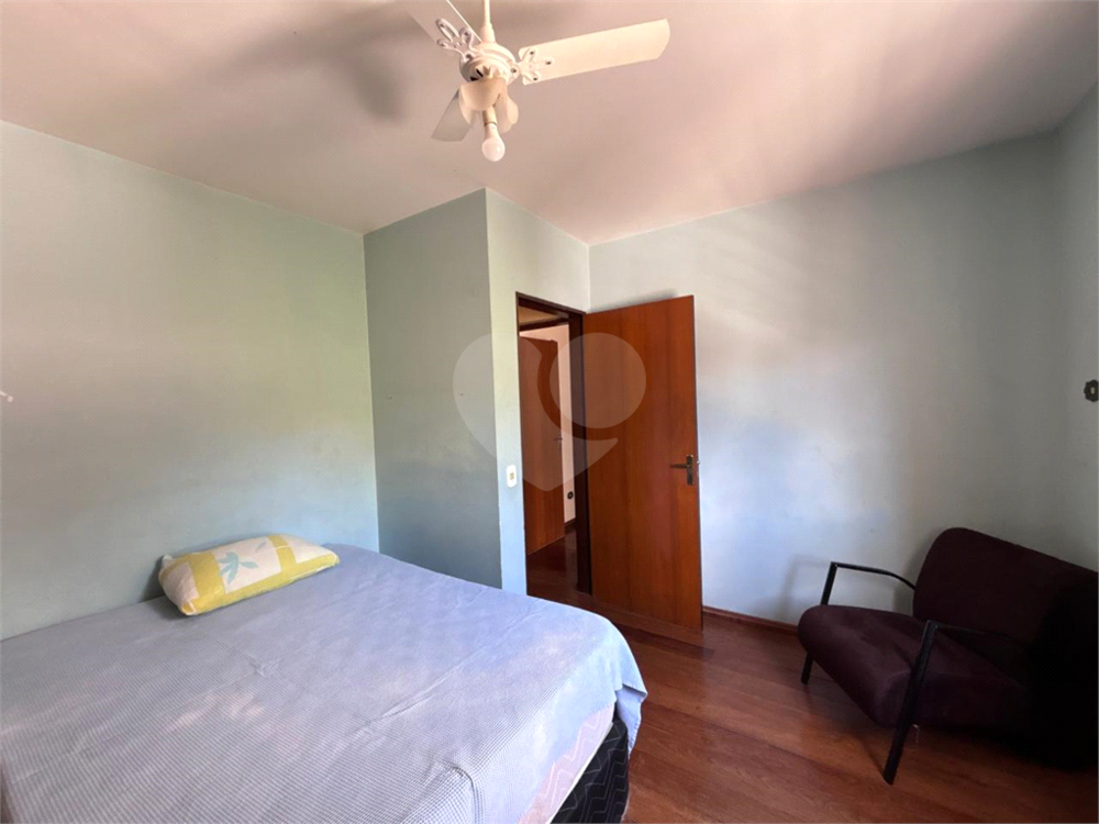 Casa à venda com 5 quartos, 330m² - Foto 8
