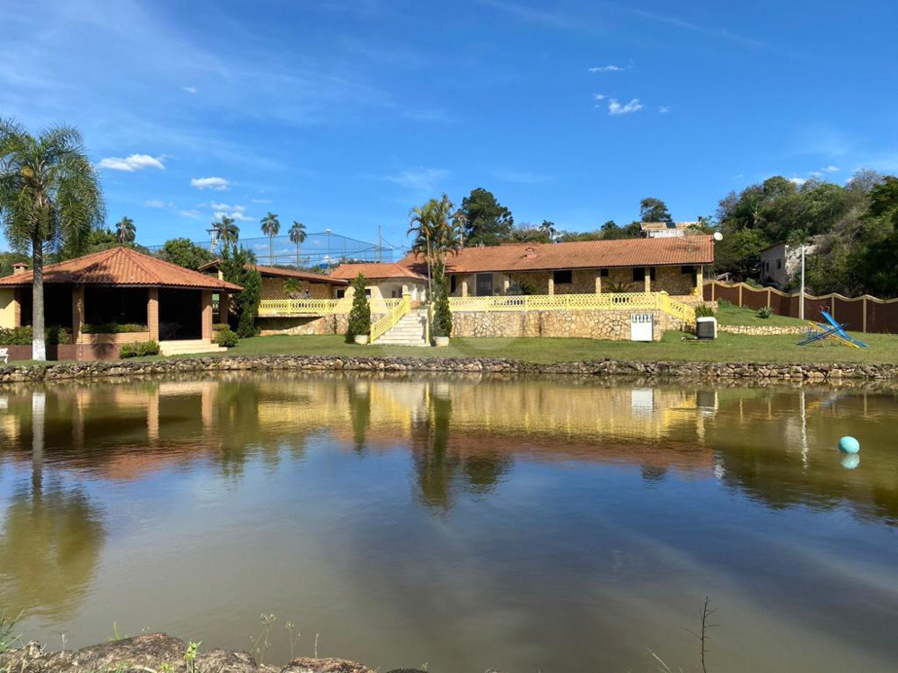 Chácara, 4 quartos, 3000 m² - Foto 1