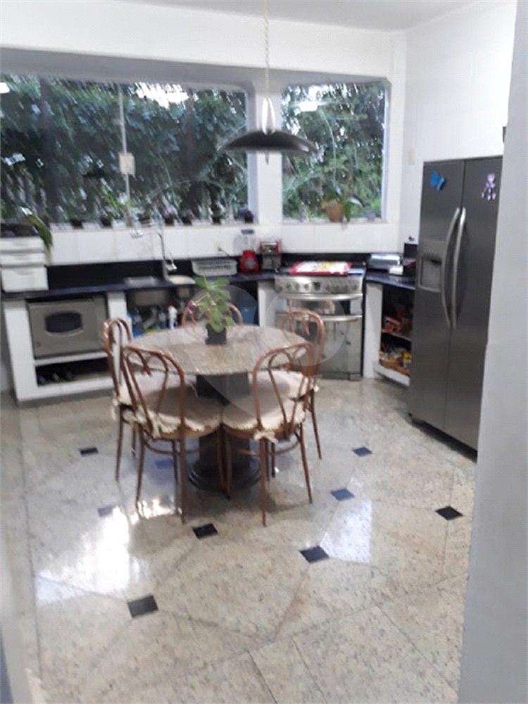 Sobrado, 5 quartos, 357 m² - Foto 11