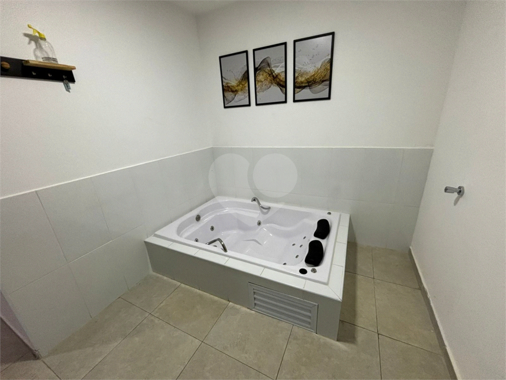 Casa de Condomínio à venda com 2 quartos, 64m² - Foto 2