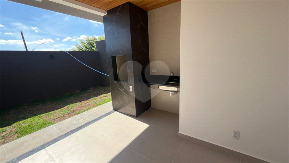 Sobrado à venda com 3 quartos, 105m² - Foto 1