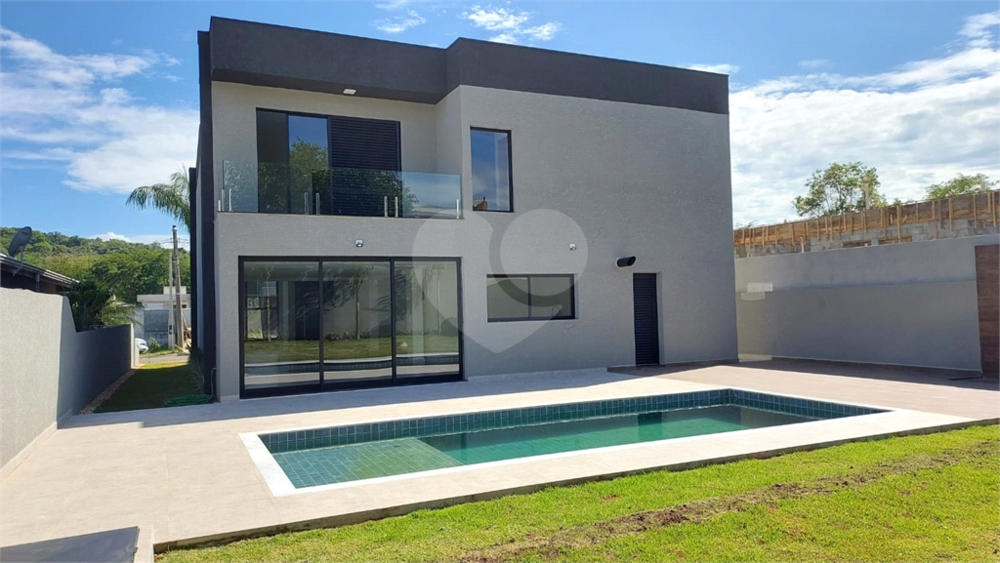 Sobrado, 4 quartos, 360 m² - Foto 2